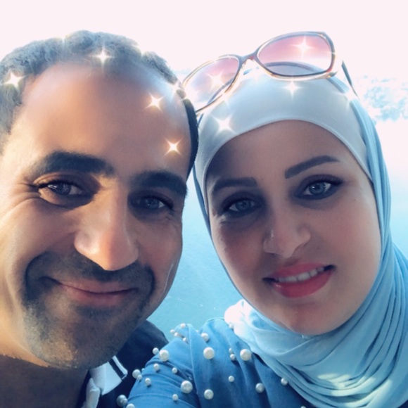 Meet your Posher, Hiba - Picture 1 of 1